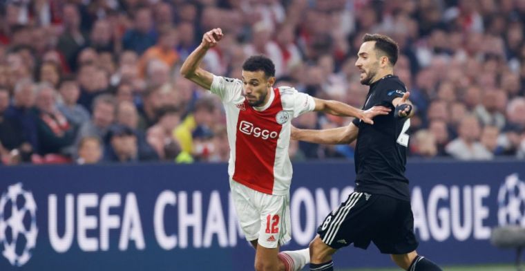 Verweij twijfelt over Ajax-toekomst Mazraoui: 'Aangeboden bij Europese clubs'