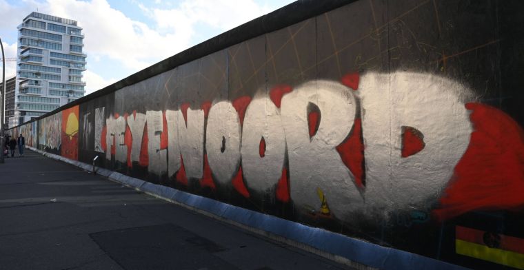 Feyenoord witheet op rellende supporters in Berlijn: 'Ze zijn absurd bezig'