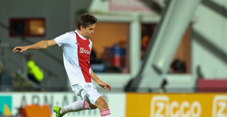 Vertrek bij 'top-tien-club' Ajax een serieuze optie: 'Ik sta achter in de rij'