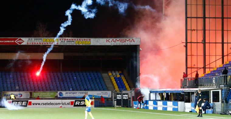 Treffen tussen Cambuur en FC Utrecht twee keer stilgelegd door ongeregeldheden