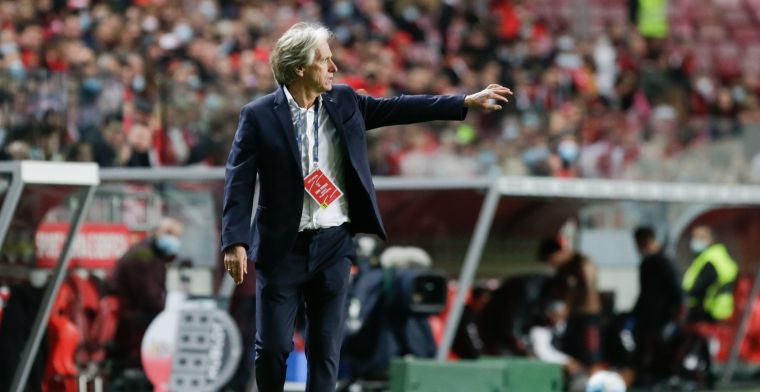 Benfica-coach met stomheid geslagen: 'Zag nog nooit zoiets in mijn hele leven'