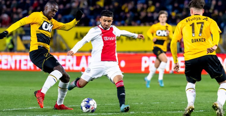 Ünüvar wacht op zijn kans bij Ajax 1: 'Ik doe het dit seizoen supergoed'         