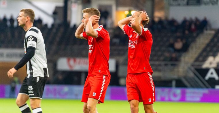 Twente loopt duur puntenverlies op in Twentse derby tegen dapper tiental Heracles