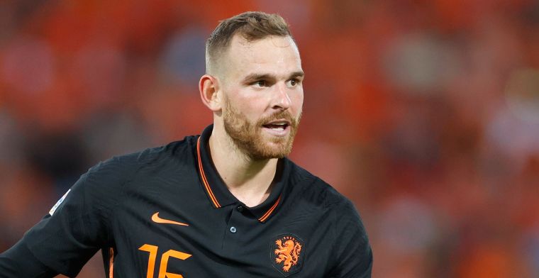 Definitief: Janssen tekent langdurig contract bij club van Overmars en Van Bommel