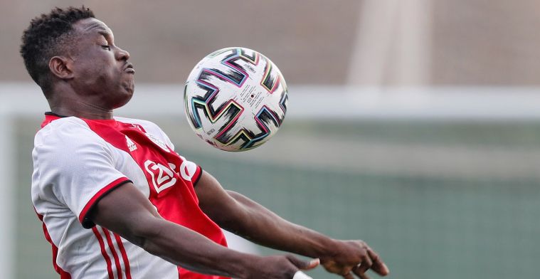 'Bandé kan weer naar België toe, maar Ajax verlangt een hogere vraagprijs'