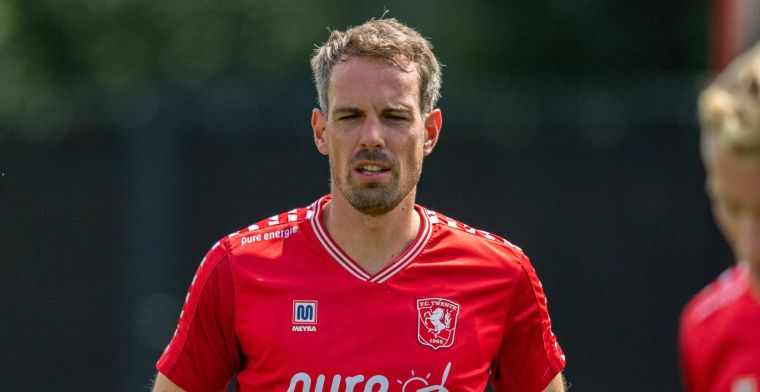 Brama is in het bezit van opmerkelijk contract: 'Zou ik alleen bij FC Twente doen'