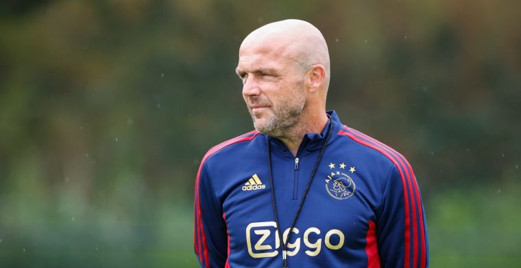 'Ajax breekt met 'traditie' en houdt open training voor supporters'