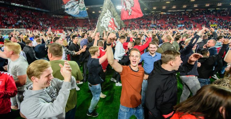 FC Twente moet boete betalen wegens 'pitch invasion': 'Bijzonder teleurstellend'  