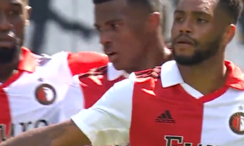 Feyenoord keert het om: Danilo zorgt vlak voor rust voor de voorsprong