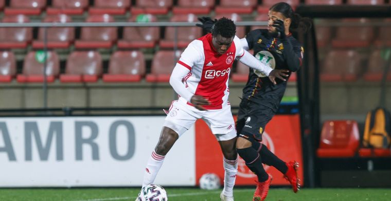 'Het eind van een teleurstellende periode is in zicht: Bandé vertrekt bij Ajax'