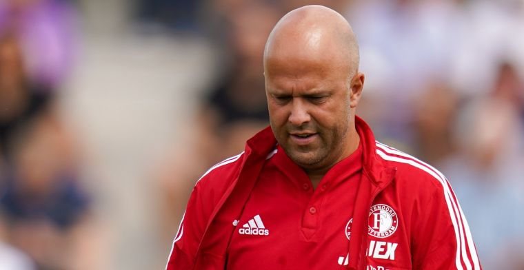 Linssen appte Slot over Feyenoord-spitsendiscussie: 'Langer volgehouden dan hem'