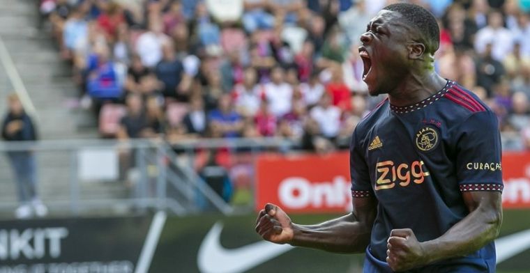 KNVB-boete voor FC Utrecht na 'wanordelijkheden' aanhang richting Ajax en Brobbey