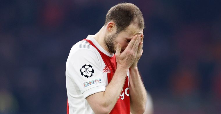 Blind weigert te praten met pers na nieuw puntverlies Ajax: 'We respecteren het'