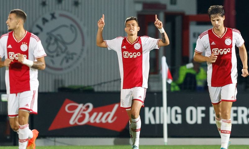 Braziliaan Keert Na Bijna Drie Jaar In De Ajax-jeugdopleiding Terug ...