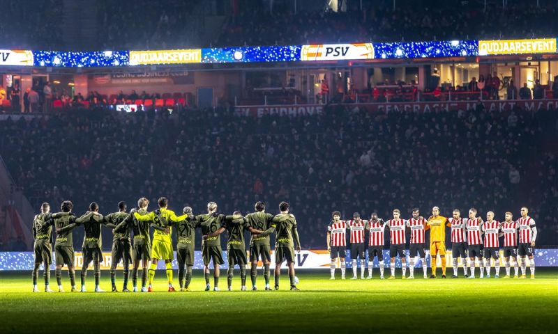 In Kannen En Kruiken: PSV Hengelt Talentvolle Doelman Van Bayer ...