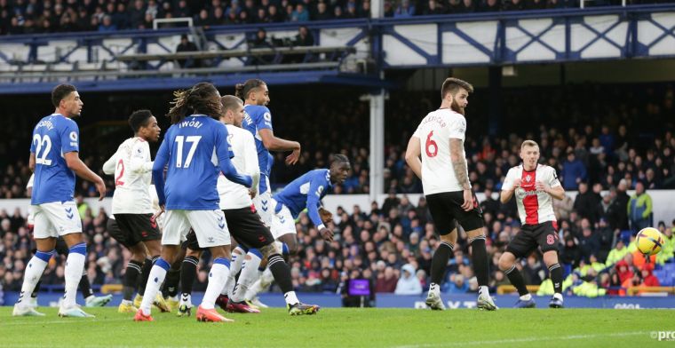 Degradatiezorgen Everton groter na nederlaag tegen concurrent Southampton
