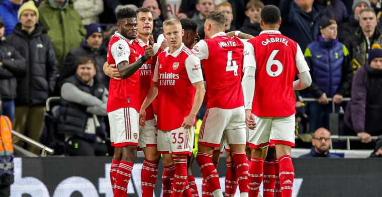 Arsenal legt Spurs over de knie in de derby en slaat gat van acht punten met City