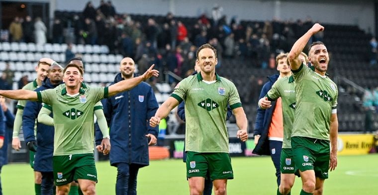 PEC Zwolle boekt ruime zege op Heracles Almelo en is de nieuwe koploper van de KKD