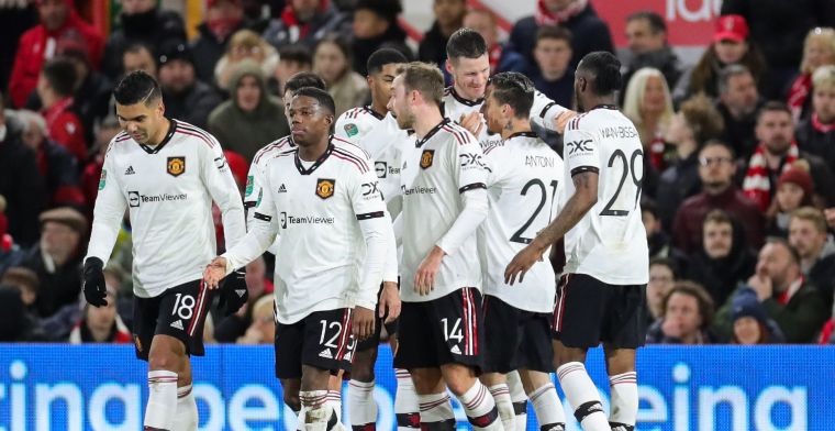 Ten Hag en United met een been in Carabao Cup-finale, Weghorst maakt eerste goal