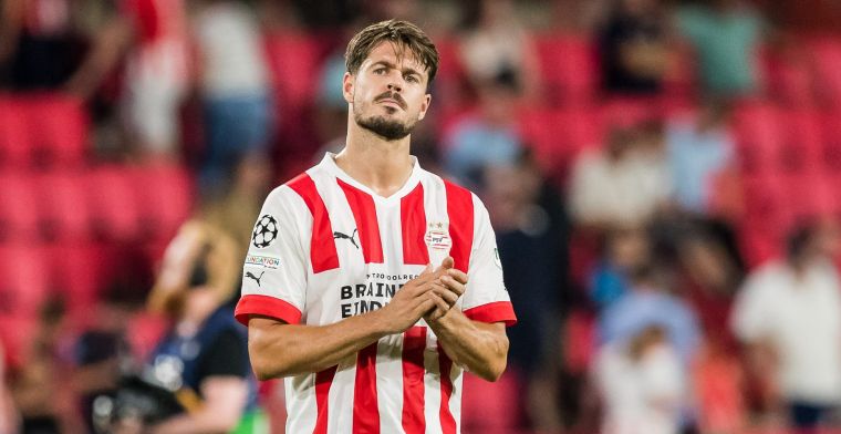'Vitesse geeft hoop op PSV-routinier niet op en zet in op last-minute-transfer'