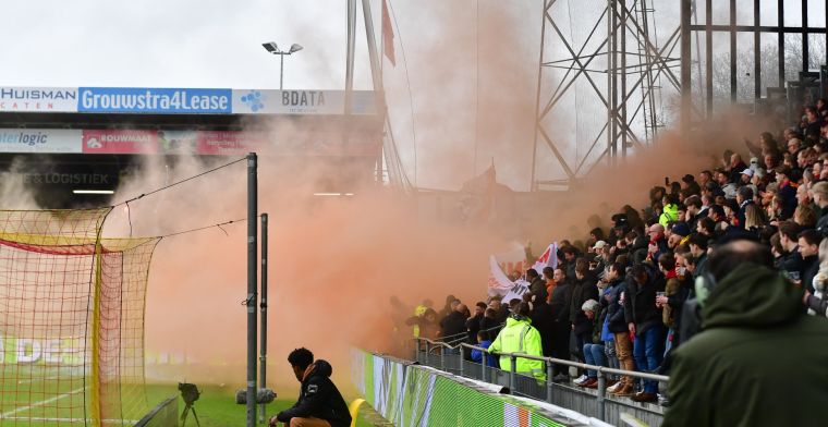Wedstrijd tussen Go Ahead en Twente tijdelijk stilgelegd na wangedrag op tribunes