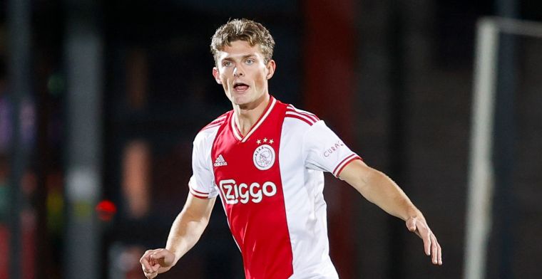 Ajax verlengt met talentvolle verdediger: Aertssen tot medio 2025 in Amsterdam