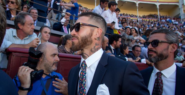 Na 180 wedstrijden is het klaar: Sergio Ramos stopt als international van Spanje  