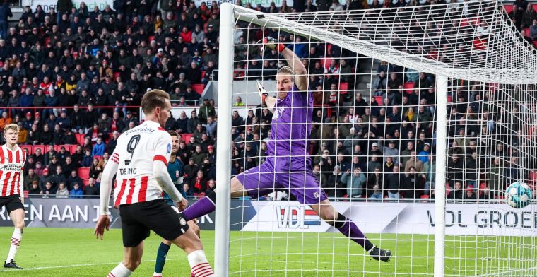 PSV houdt aansluiting op top drie na broodnodige zege op FC Twente