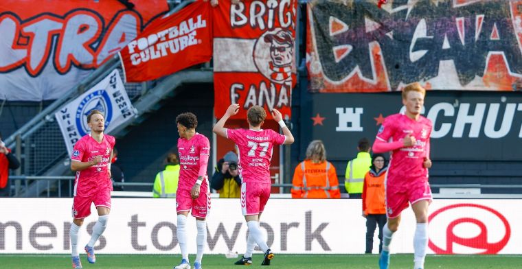 FC Emmen sleept in slotfase punt uit het vuur tegen Go Ahead Eagles