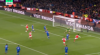 Koploper Arsenal op voorsprong: Saka pegelt snoeihard raak tegen Everton