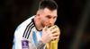 Messi rekent twee ton af en trakteert Argentijnse ploeggenoten op uniek cadeautje