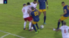 VAR hard nodig in Brazilië: ploeggenoten botsen tegen elkaar op en krijgen penalty
