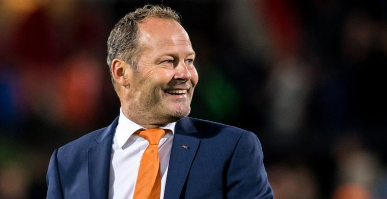 Vader Blind trots na honderdste interland voor Oranje: 'Het zal toch niet'