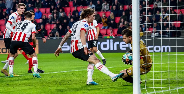 PSV wint met duidelijke cijfers van Excelsior en klimt naar plek twee             