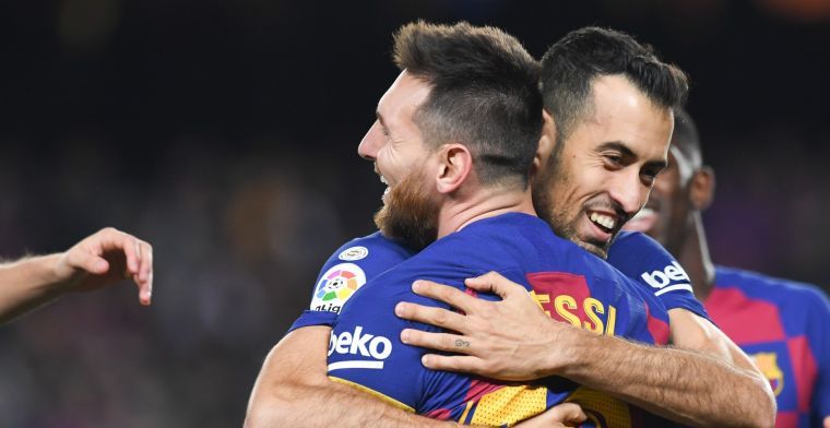 'Messi praat met Busquets en overtuigt middenvelder van langer verblijf bij Barça'