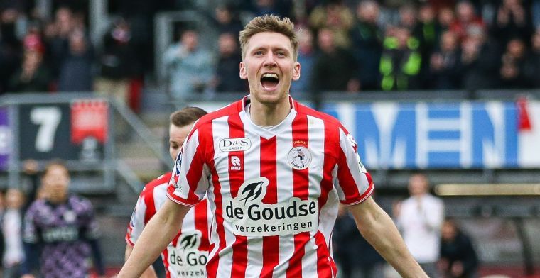 PSV laat oog vallen op Sparta-spits Lauritsen, Stewart reageert op interesse