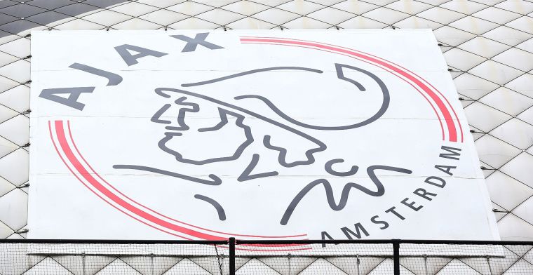 Ajax presenteert uitshirt voor seizoen 2023/2024: 'A Touch of Amsterdam'