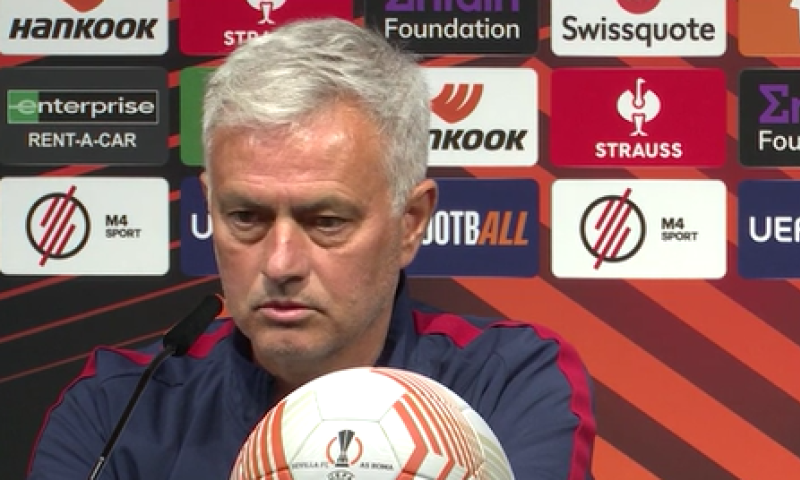 Mourinho Houdt Kaken Op Elkaar Over Eventueel Vertrek Bij As Roma Is Tussen Ons Voetbalnieuws 