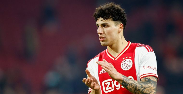 'Sanchez kan Ajax na één jaar alweer verlaten: interesse in back vanuit thuisland'