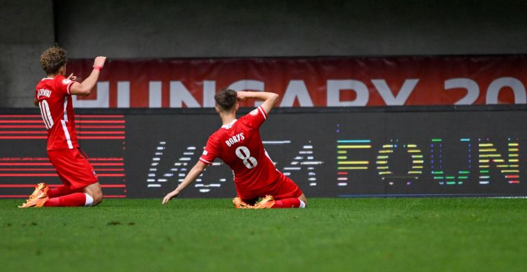 'PSV is onder meer AC Milan te snel af en neemt Pools toptalent (16) over'