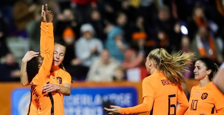 Oranje vrouwen in aanloop naar WK onder vuur door video: 'Ga naar huis!'