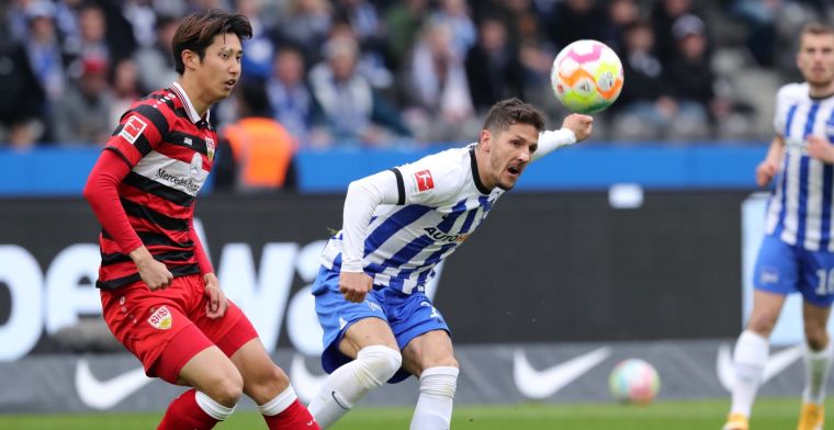 'Ajax dendert maar door en komt uit bij Japanse verdediger uit de Bundesliga'