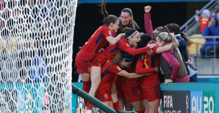 Spanje bereikt WK-finale: na Oranje ook Zweden verslagen na knotsgekke slotfase