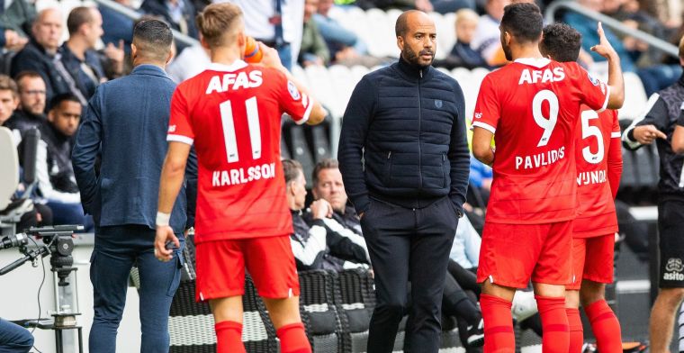AZ-coach Jansen verbaasd over mogelijk Pavlidis-vertrek: 'Hoor ik voor het eerst'