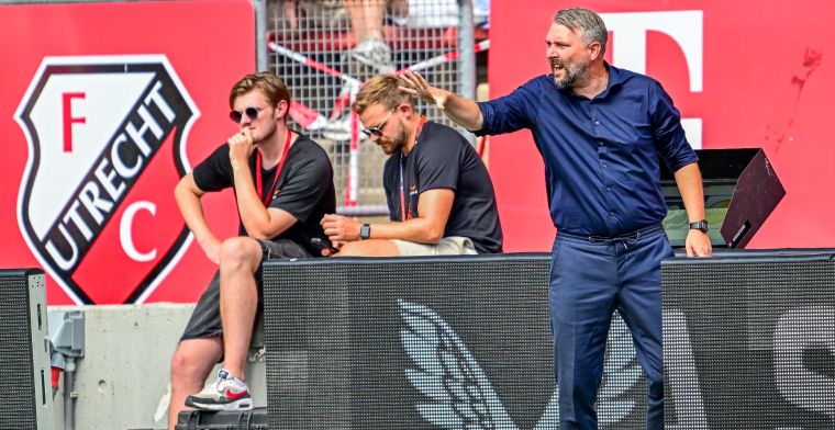 Met welke trainers deelt Silberbauer het negatieve ontslagrecord in de Eredivisie?