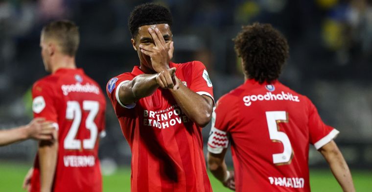 'Weinig geïnspireerd PSV zet kroon op topweek en beleeft droomstart onder Bosz'