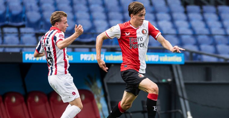 Feyenoord-talent met 'karakter' breekt door: 'Beetje bang dat het te snel gaat'