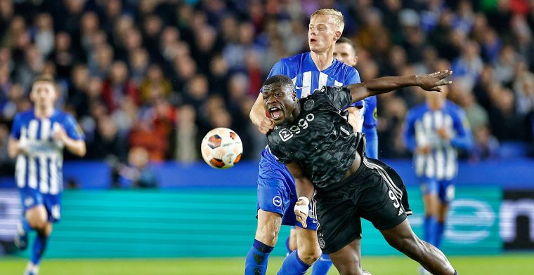 'Verbaasde' Van Hecke vindt Ajax-struggle 'niet fijn': 'Is pijnlijk om te zien'