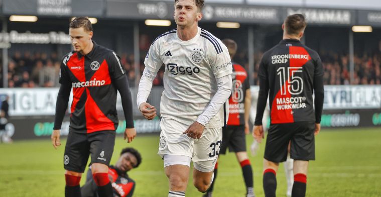 Ajax-middenvelder blij met komst Van 't Schip: 'Hij doet het geweldig'