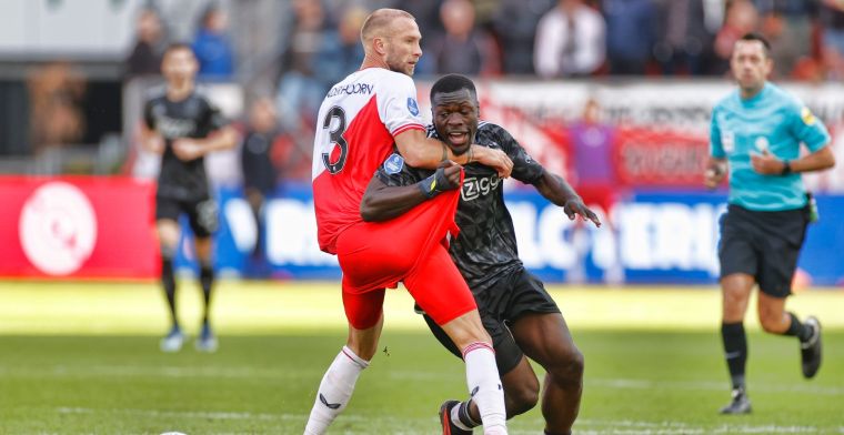 Brobbey voegt iets toe aan spel tegen Marseille: 'Zie je in Nederland niet echt'